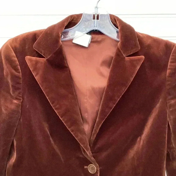 Theory Size 2 Tan Velour Fabric Button Down Clousure Taylor Fit Stylish Blazer - Picture 2 of 9